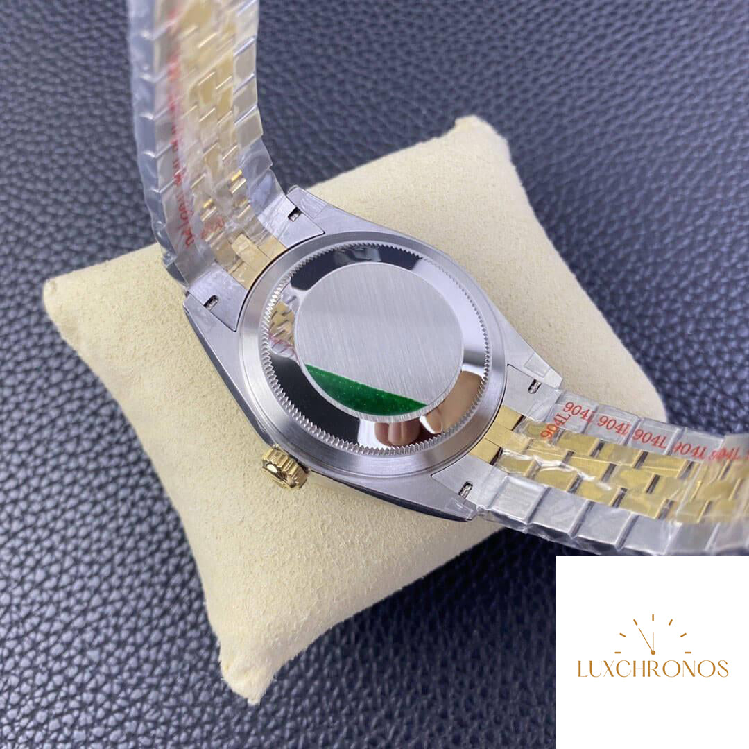 Replica Rolex Sky Dweller M336933-0004 1:1 Best Edition Noob Factory V2 Black Dial