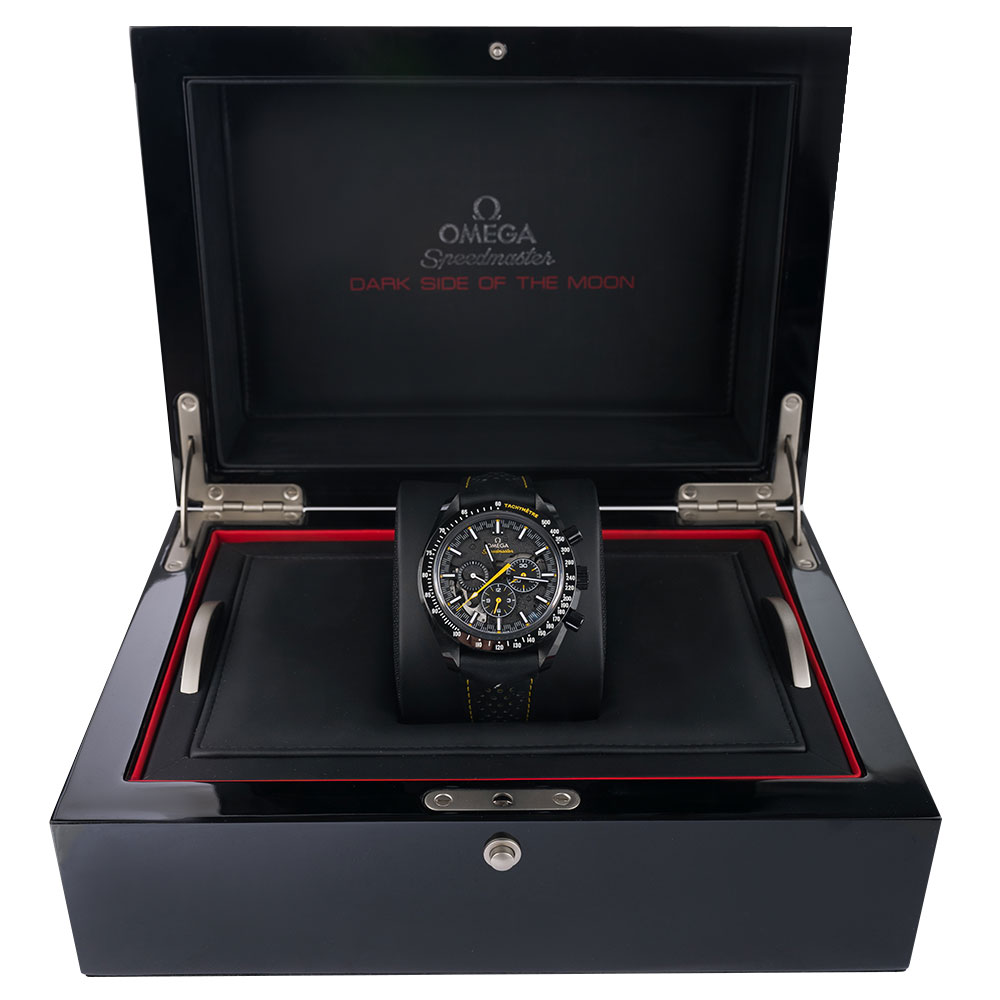 Speedmaster Moonwatch Apollo 8 Dark Side Of The Moon 44.25mm Mens Watch