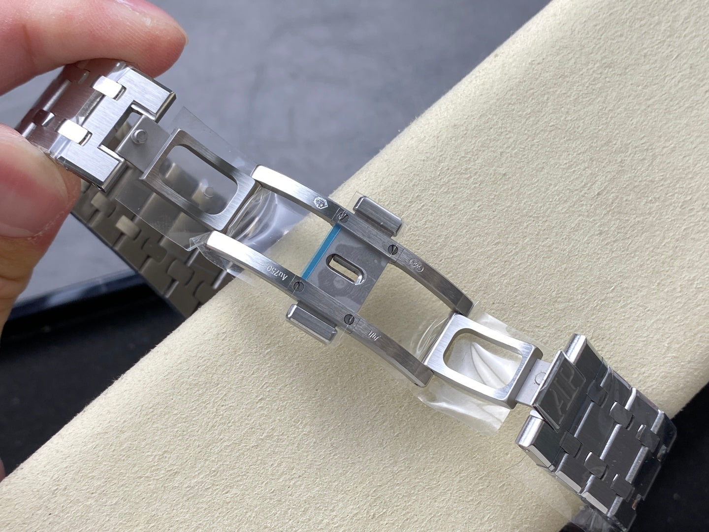 APS factory Audemars Piguet 26240 4401 integrated timing movement 41mm