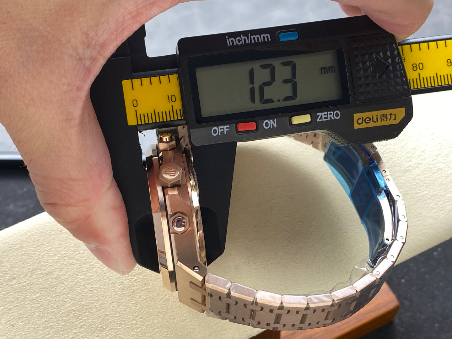 APS factory Audemars Piguet 26240 4401 integrated timing movement 41mm