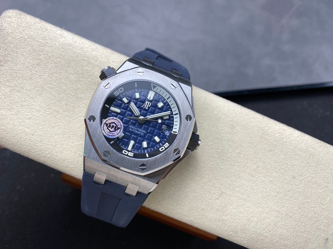 APS Audemars Piguet 15720st is equipped with a new custom all-in-one machine cal.4308 movement 42mm