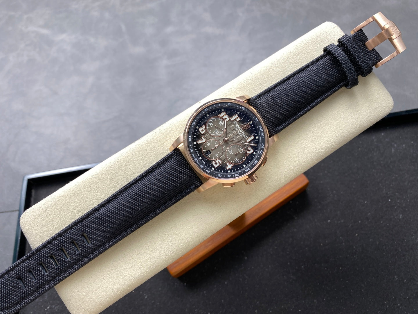 AP Audemars Piguet Code Royal Oak 26048 Offshore 41mm Timing Mechanical Watch