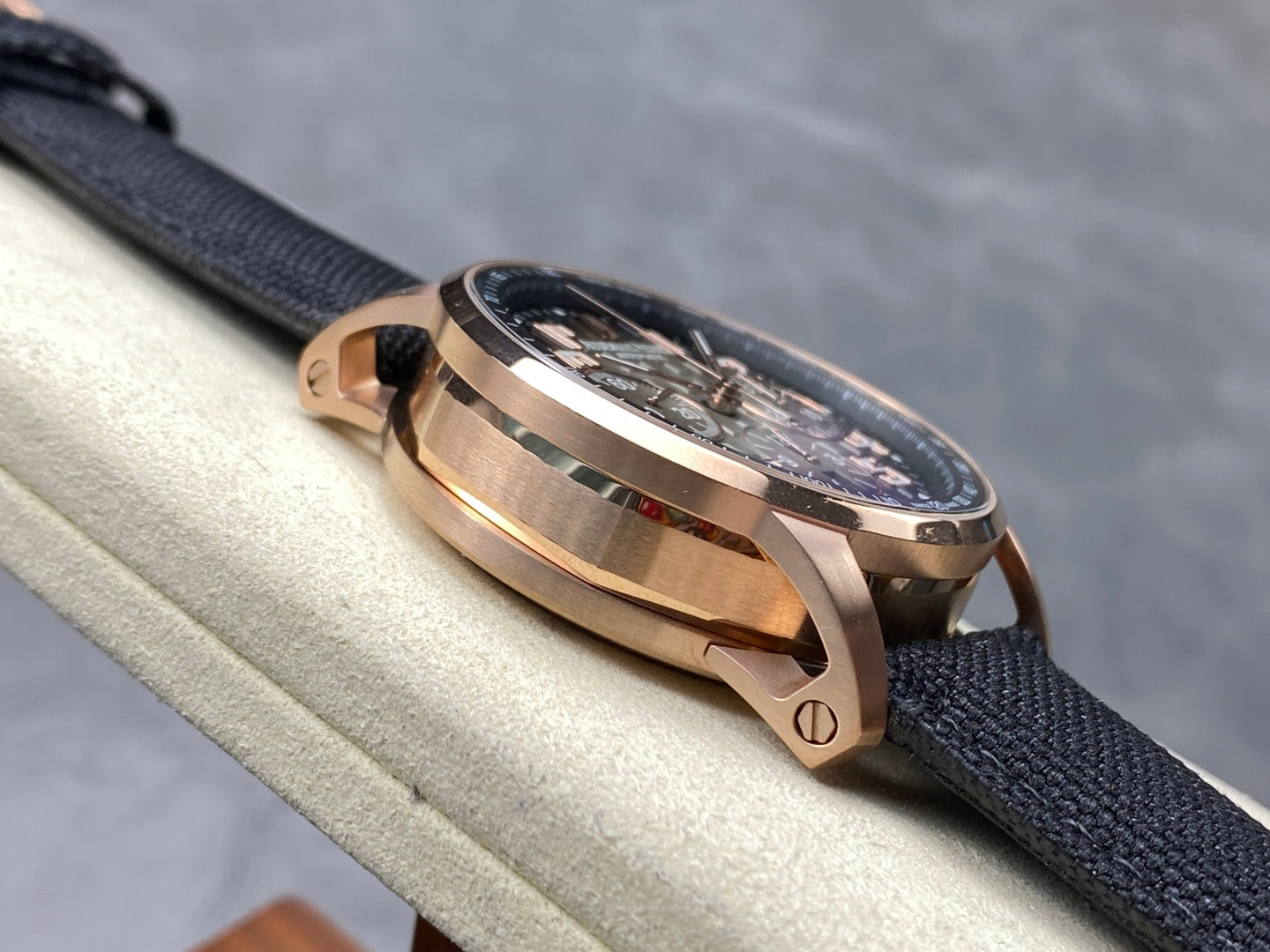 AP Audemars Piguet Code Royal Oak 26048 Offshore 41mm Timing Mechanical Watch