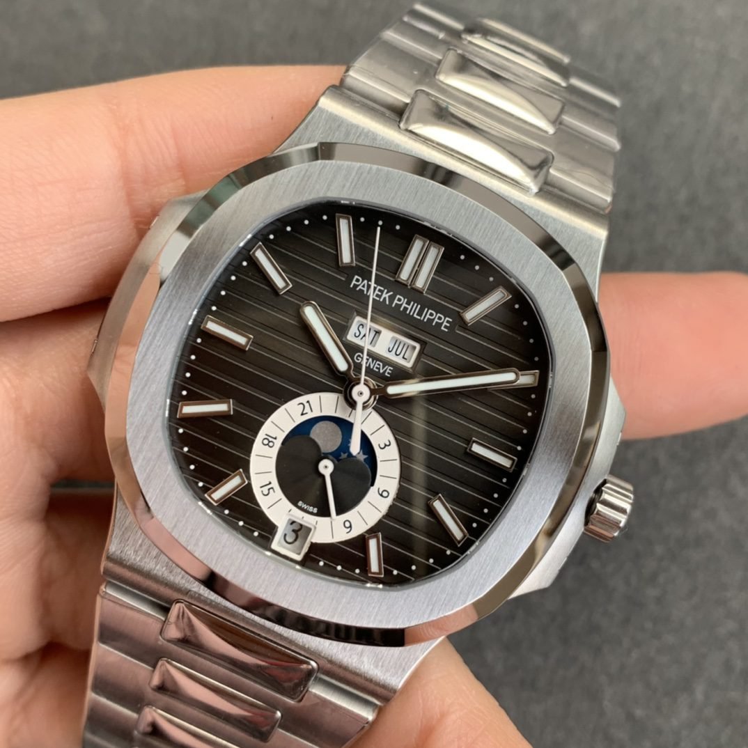 Patek Philippe Nautilus 5726 1:1 Best Edition Grey Dial Stainless Steel