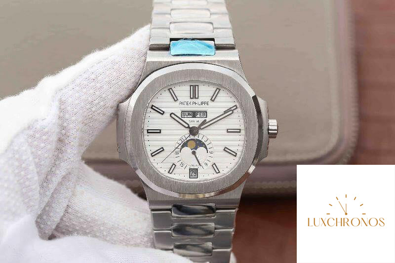 Patek Philippe Nautilus 5726/1A-010 KM Factory 1:1 Best Edition Swiss ETA White Textured Dial