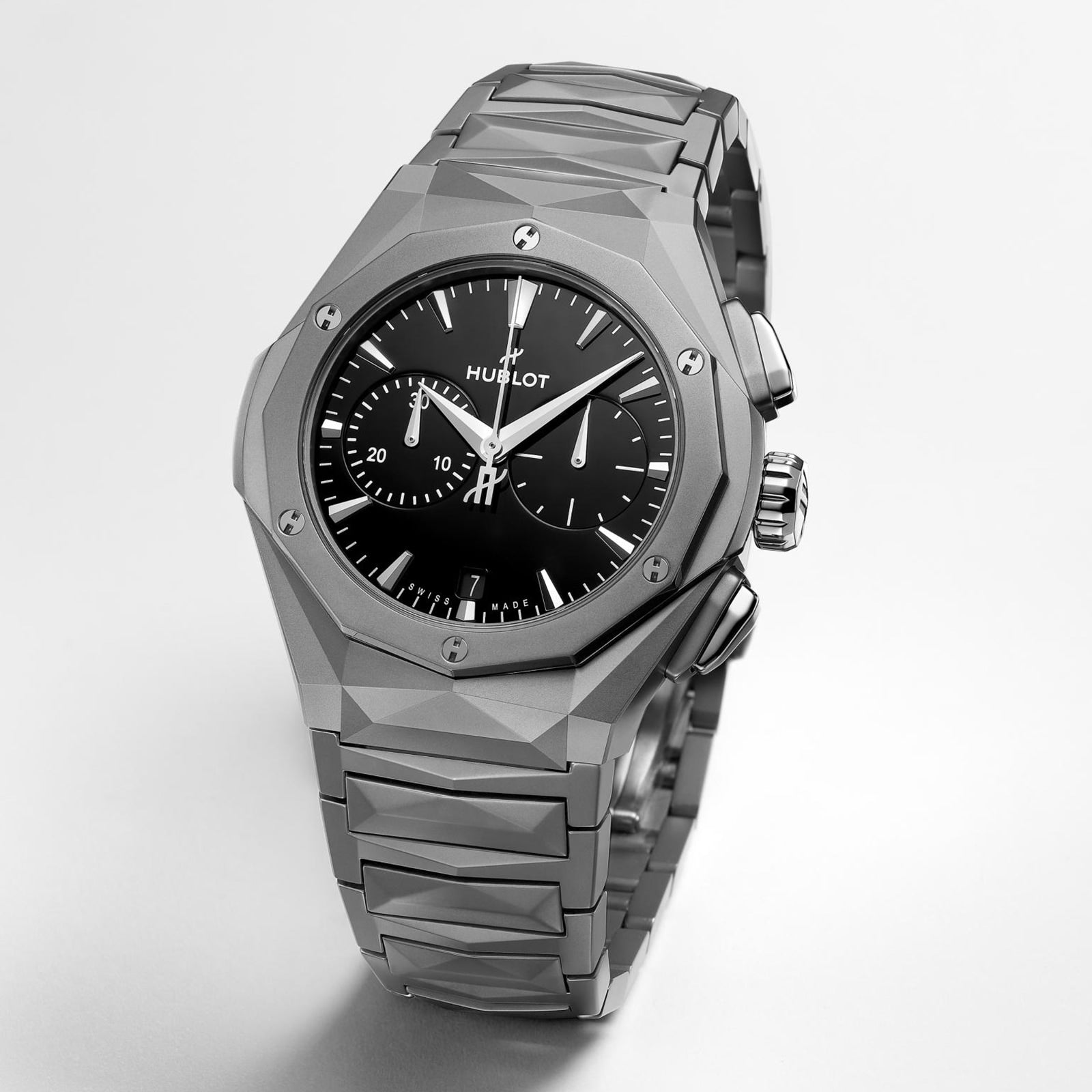 Classic Fusion Chronograph Orlinski Full Titanium 41mm