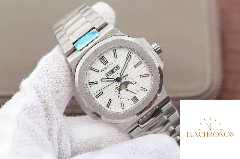 Patek Philippe Nautilus 5726/1A-010 KM Factory 1:1 Best Edition Swiss ETA White Textured Dial