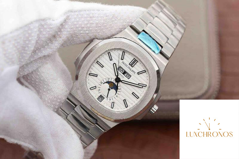 Patek Philippe Nautilus 5726/1A-010 KM Factory 1:1 Best Edition Swiss ETA White Textured Dial