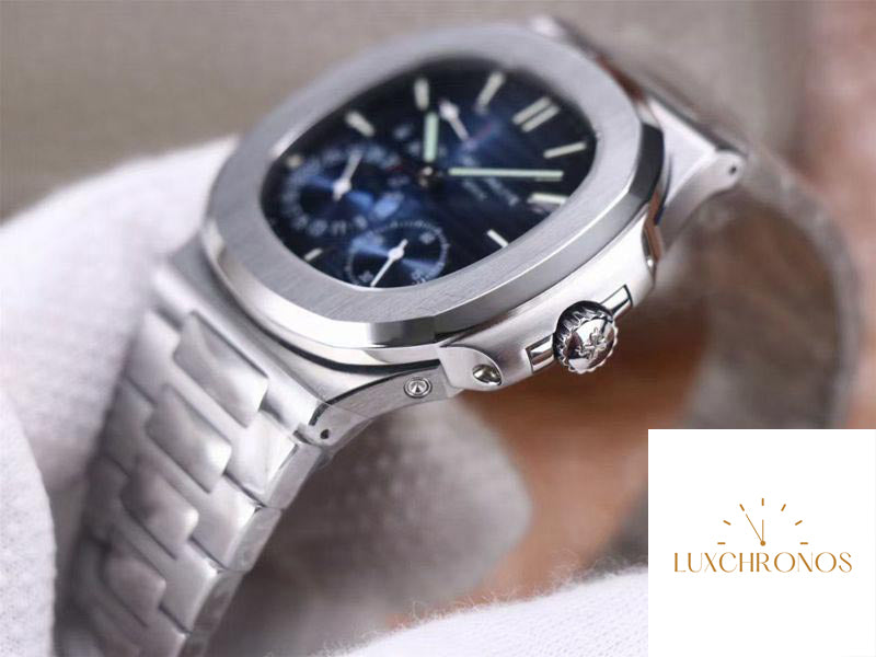 Patek Philippe Nautilus 5712/1A-001 1:1 Best Edition  Blue Dial Steel Strap Swiss Movement