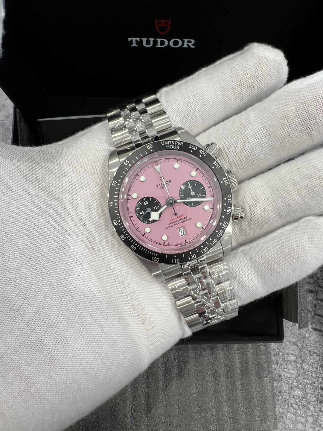 Tudor Black Bay Chrono 41mm 79360N-0019 "Inter-Miami CF" Pink Dial (Steel)