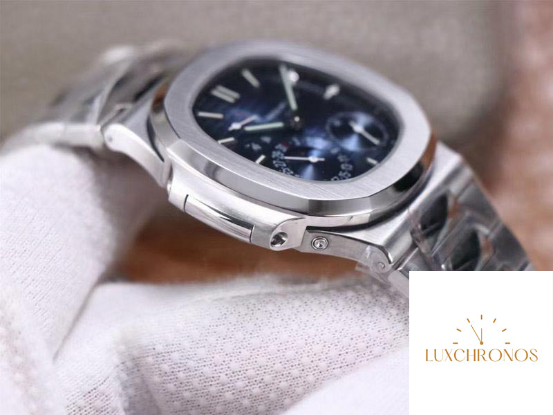 Patek Philippe Nautilus 5712/1A-001 1:1 Best Edition  Blue Dial Steel Strap Swiss Movement