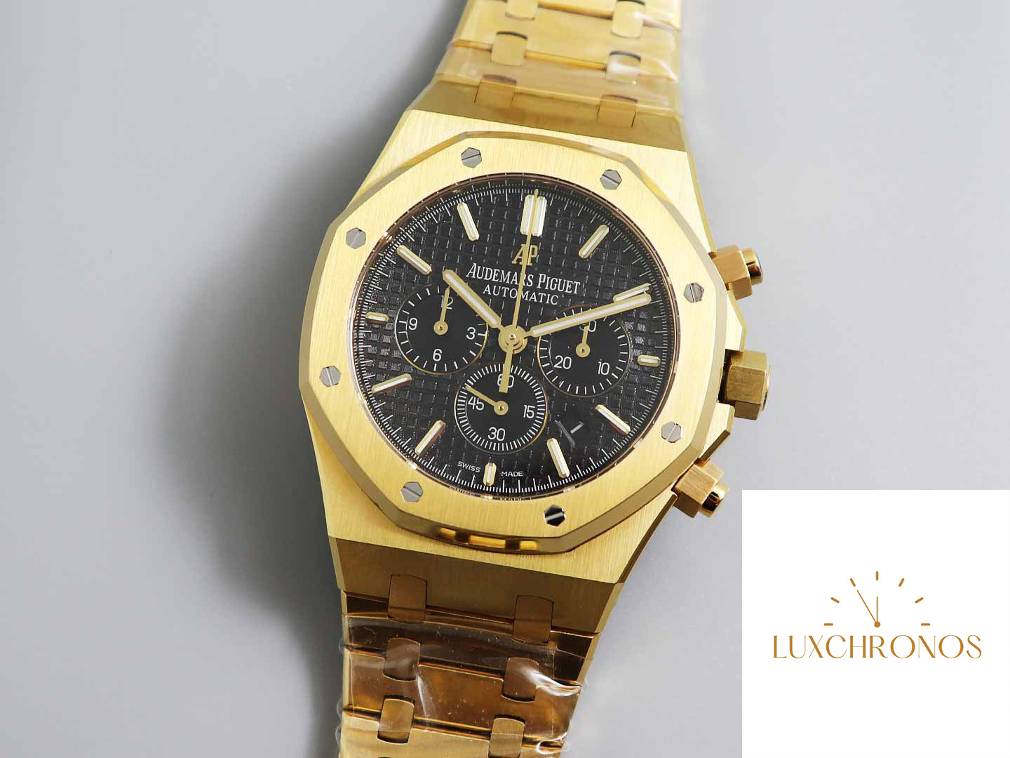 Audemars Piguet Royal Oak 26331 1:1 Best Edition OM Factory Black Dial Yellow Gold