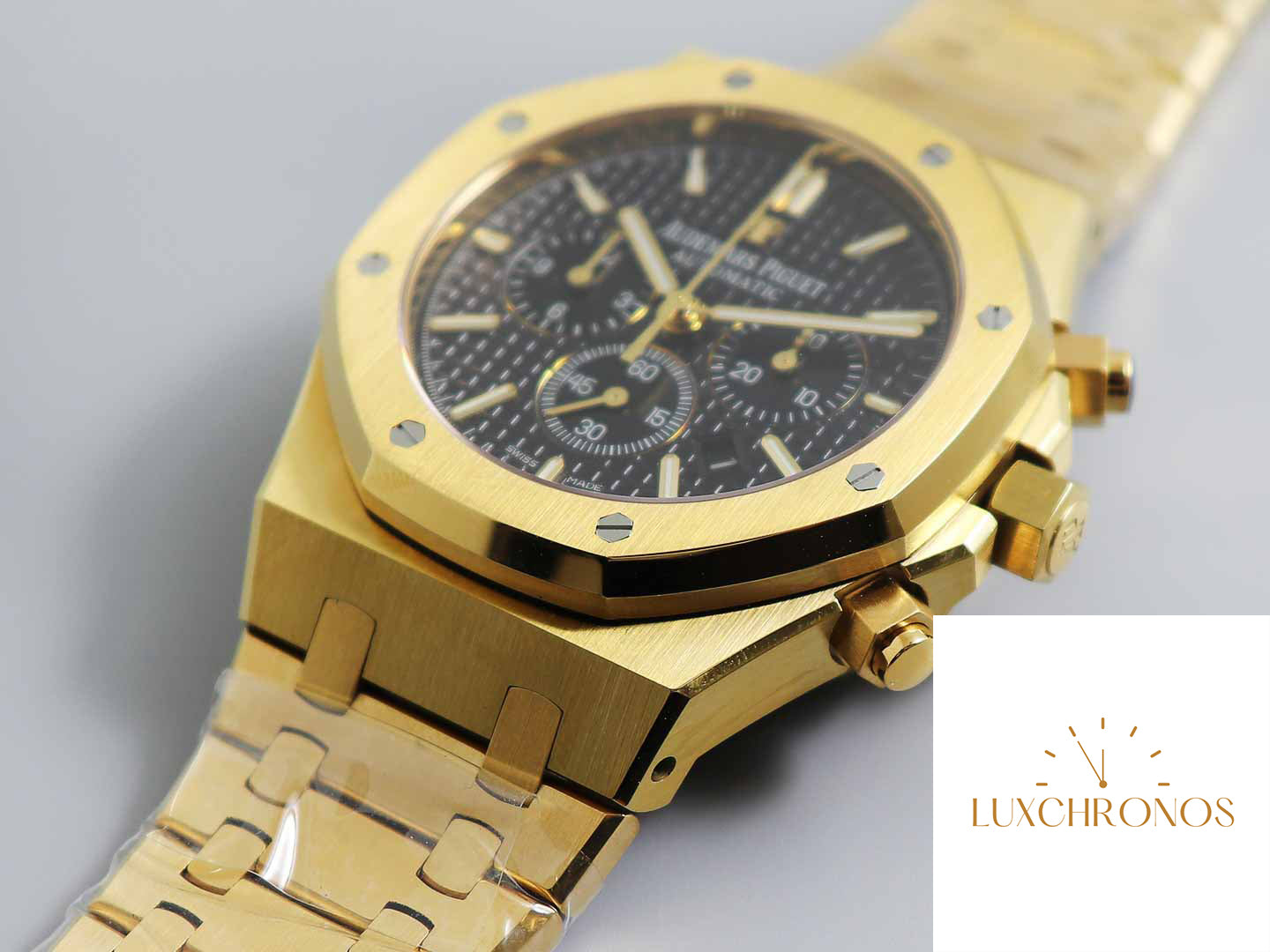 Audemars Piguet Royal Oak 26331 1:1 Best Edition OM Factory Black Dial Yellow Gold