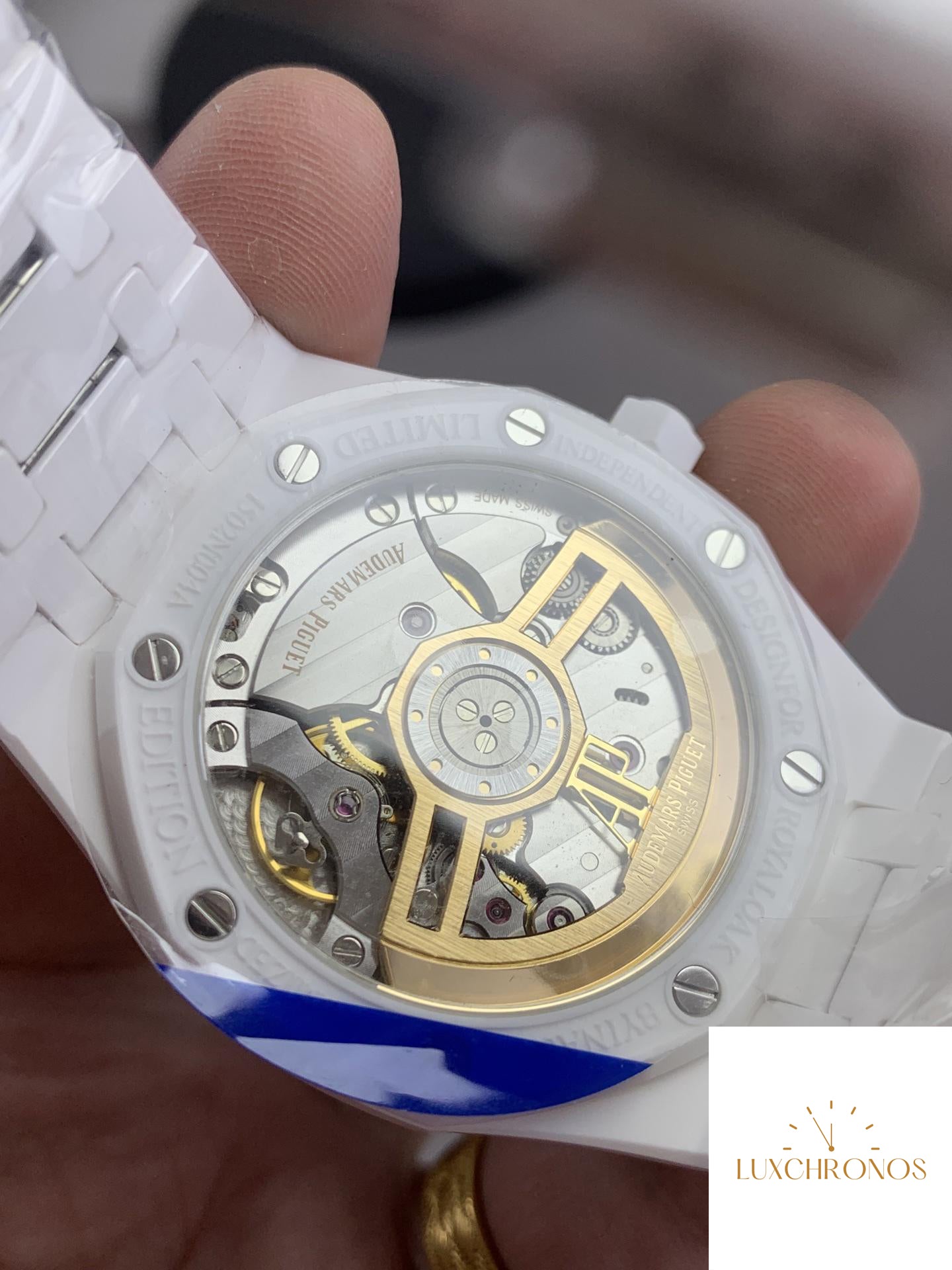 APS Factory’s New Sunflower Ceramic Material Fashion Watch