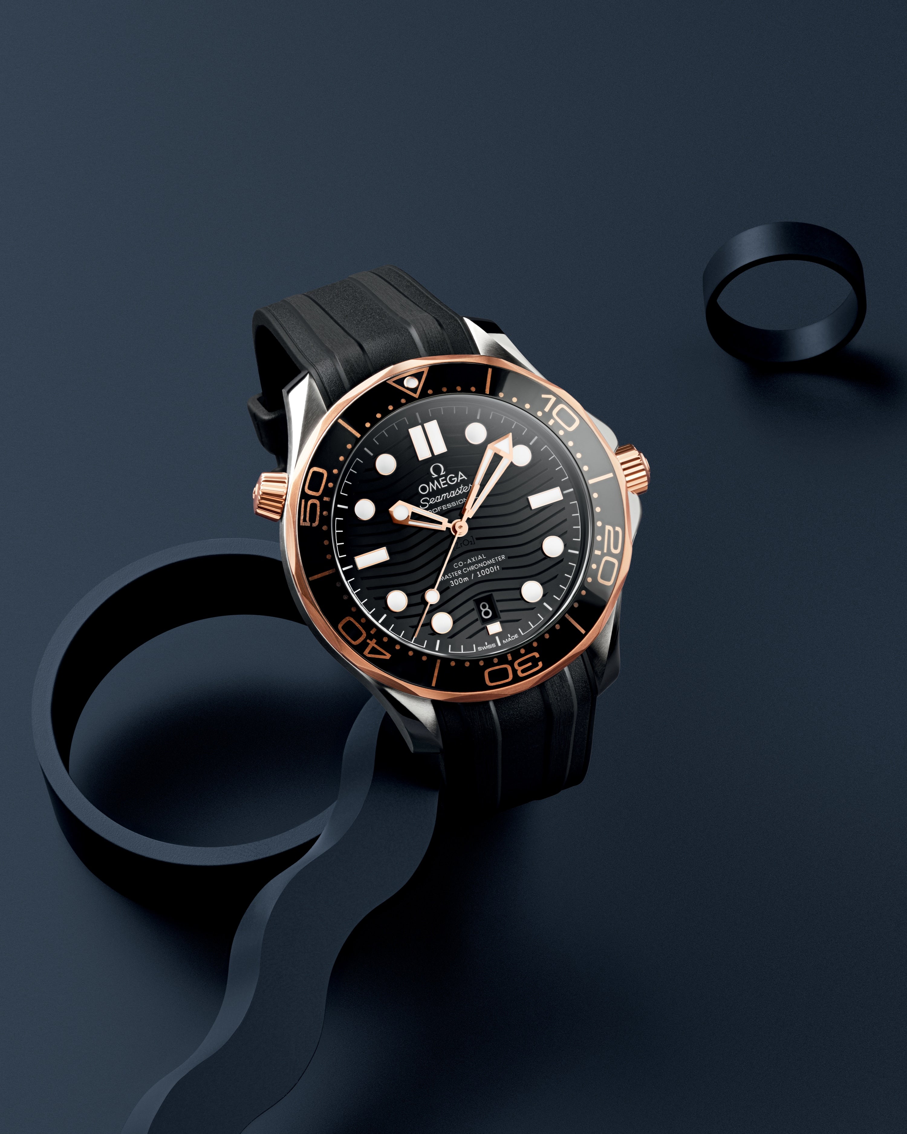 Seamaster Diver 300M 42 mm, steel ‑ Sedna™ gold