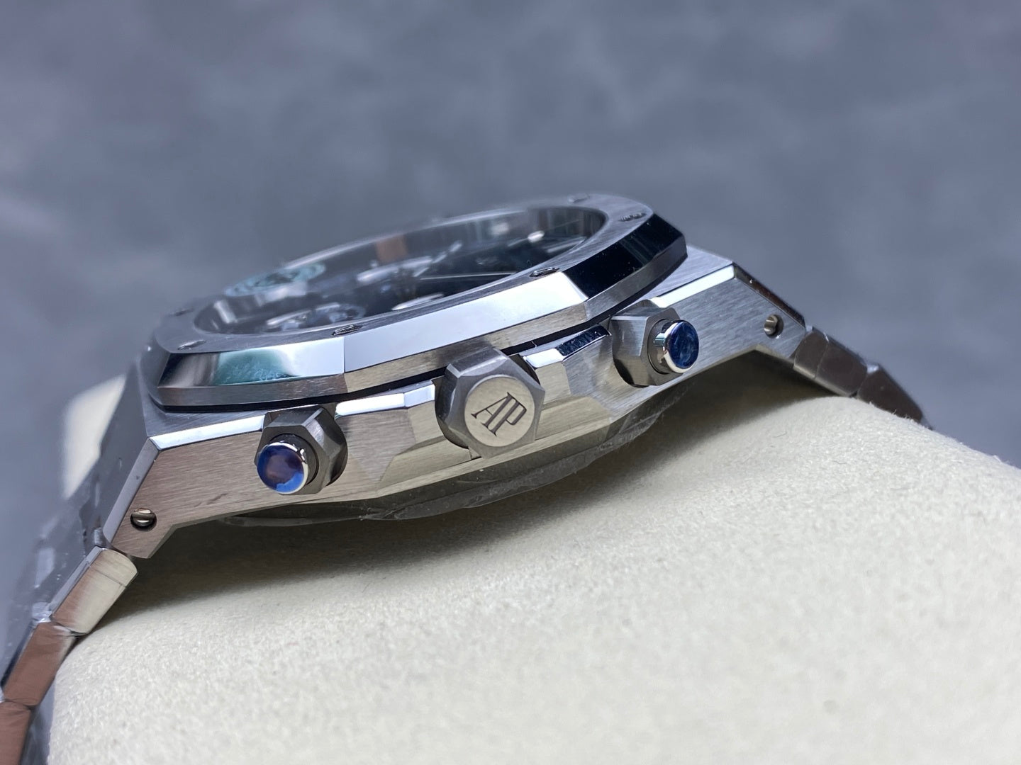 APS factory Audemars Piguet 26240 4401 integrated timing movement 41mm
