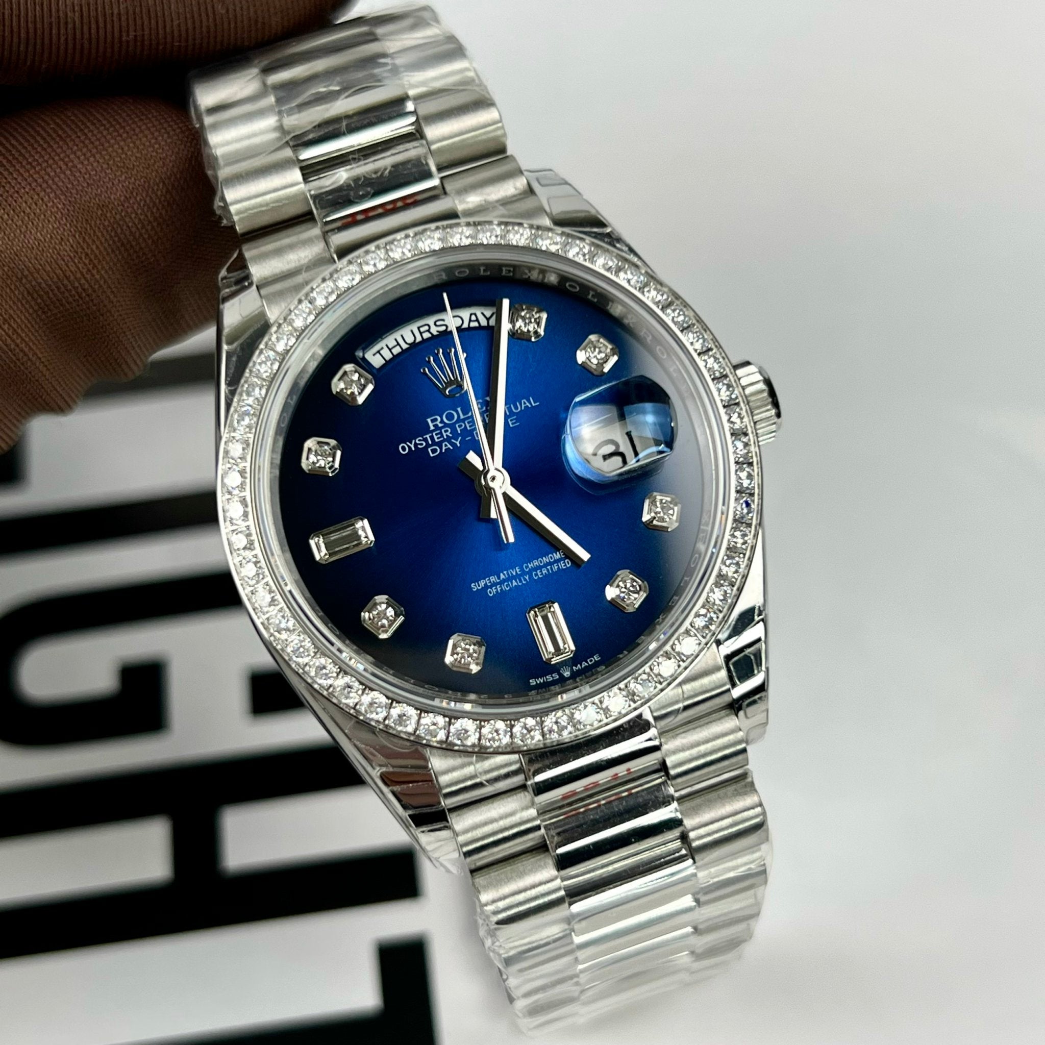 Rolex Day Date M128349RBR-0016 Stone Bezel 1:1 Best Edition EW Factory Blue Dial 36mm