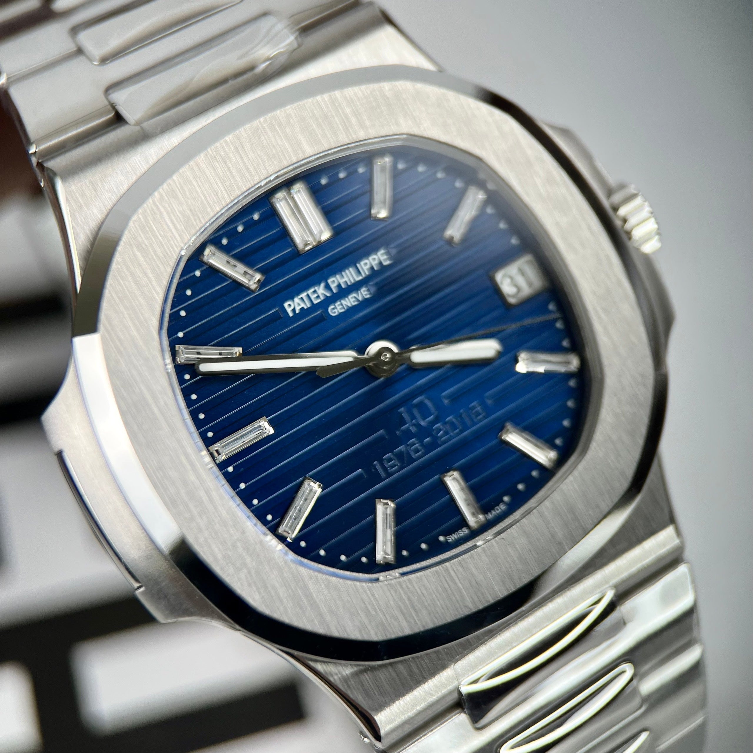 Patek Philippe Nautilus 5711/1P 40TH Anniversary 3K Factory 1:1 Best Edition Swiss ETA324