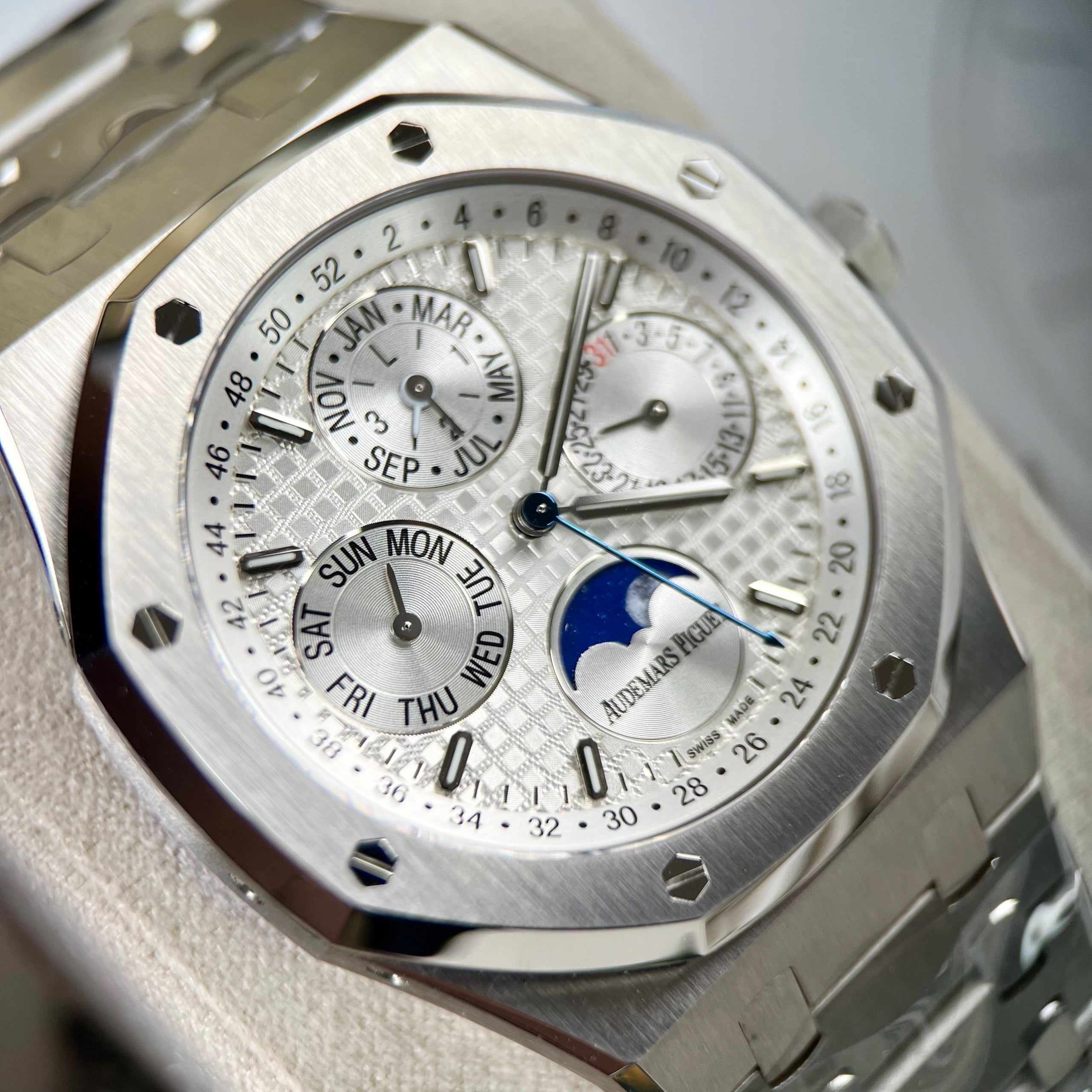 Audemars Piguet Royal Oak 26574ST.OO.1220ST.001 1:1 Best Edition APS Factory White Dial