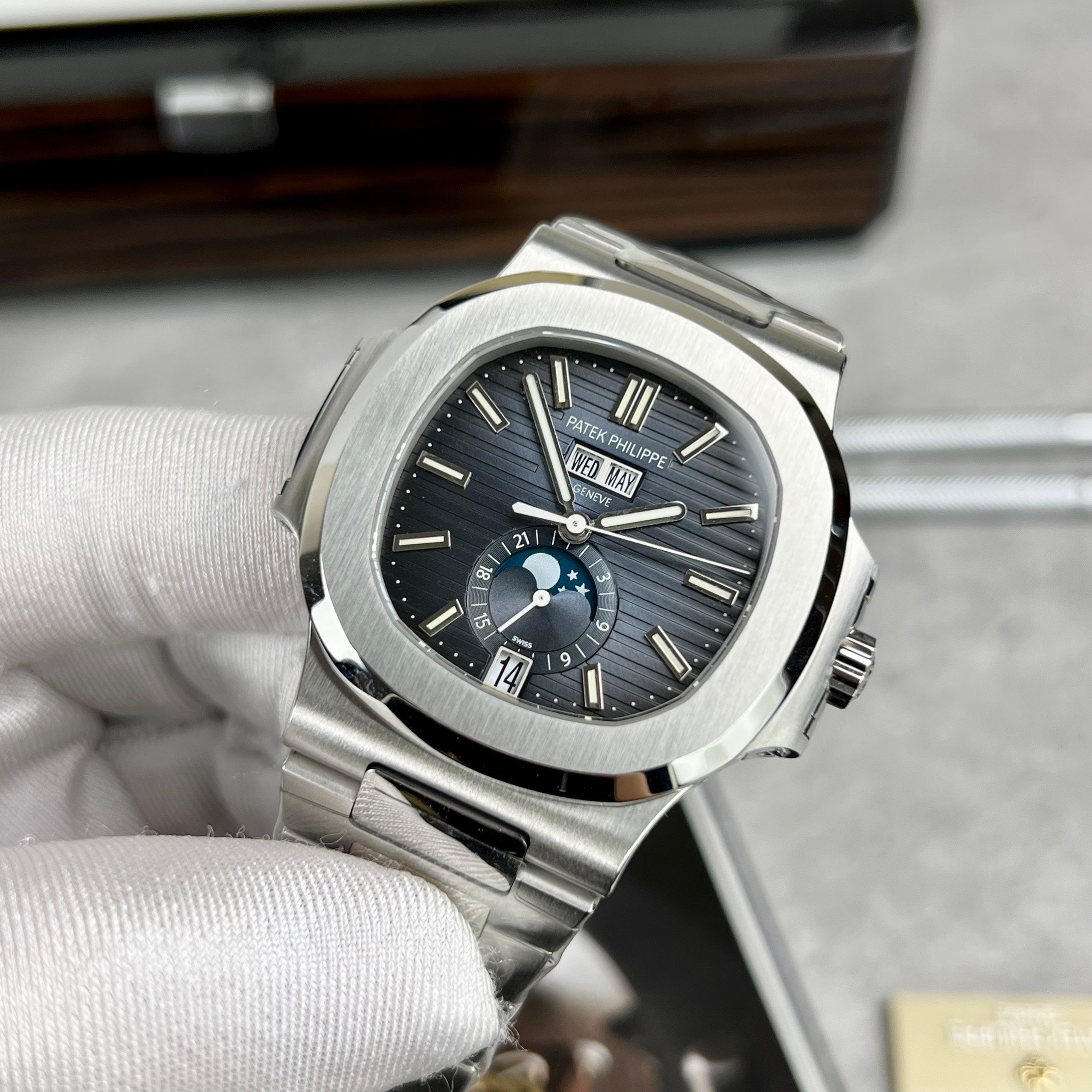 Patek Philippe Nautilus 5726/1A-014 V2 1:1 Best Edition Blue Dial