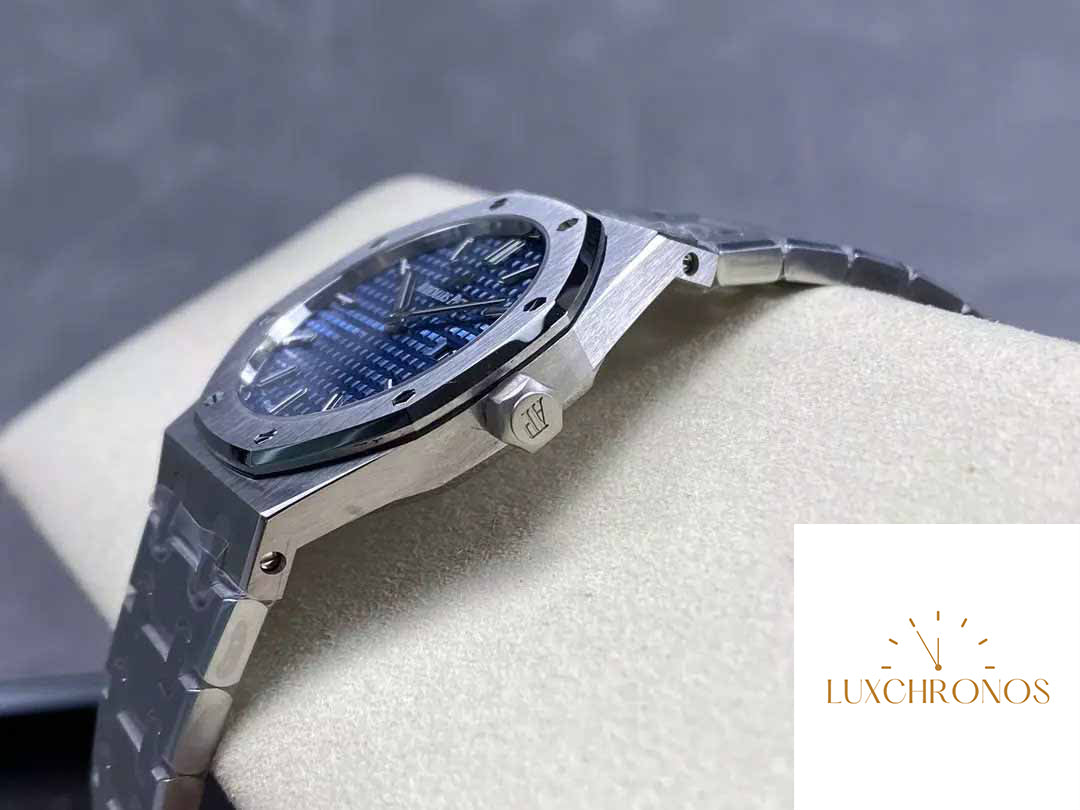 Audemars Piguet 67651 Quartz 33mm 1:1 Best Edition ZF Factory Blue Dial Stainless Steel