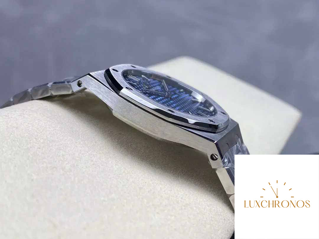 Audemars Piguet 67651 Quartz 33mm 1:1 Best Edition ZF Factory Blue Dial Stainless Steel